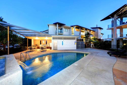 Pavillions 400 — 4-Star Luxury Hotel in Agnes Water, Australia