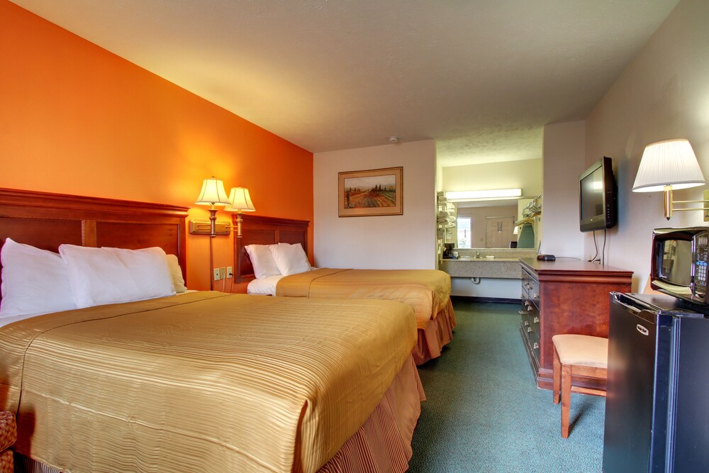 Rodeway Inn Oxford AL - photo 14