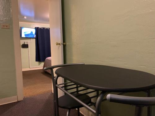Tour Inn Motel - photo 22