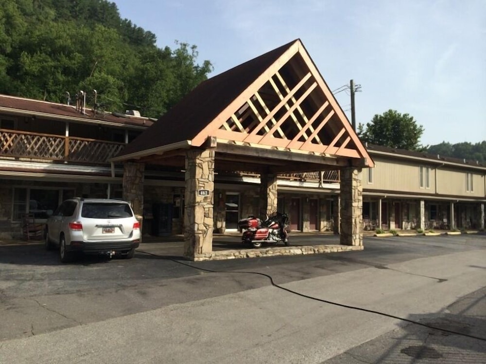 Drama Inn - photo 32