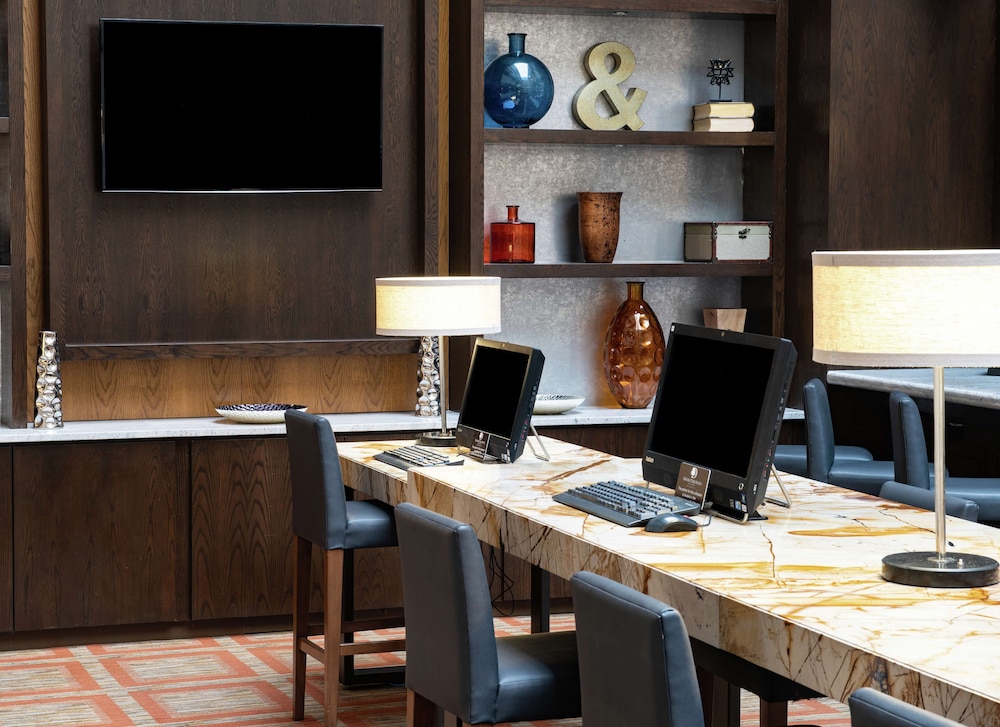 DoubleTree by Hilton Philadelphia West - photo 65
