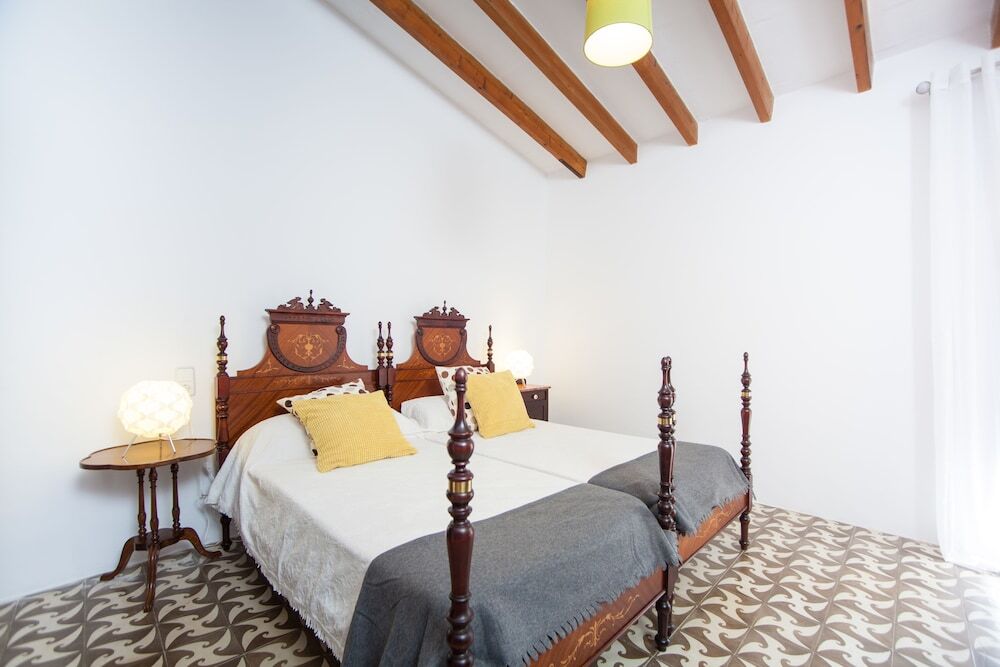 Can Vicens - carbon neutral hotel in Costitx