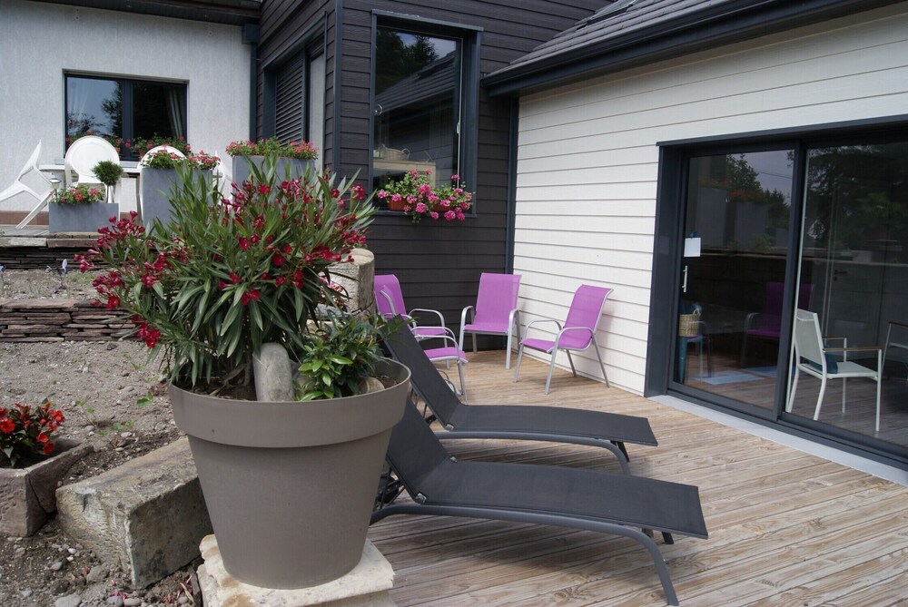 La Noue Aubain - carbon neutral hotel in Corbenay