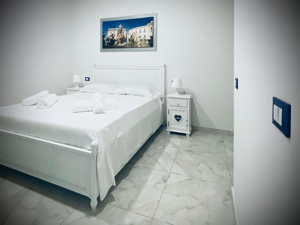 Paolanna Rooms Affittacamere — 4-Star Luxury Hotel in Siracusa, Italy