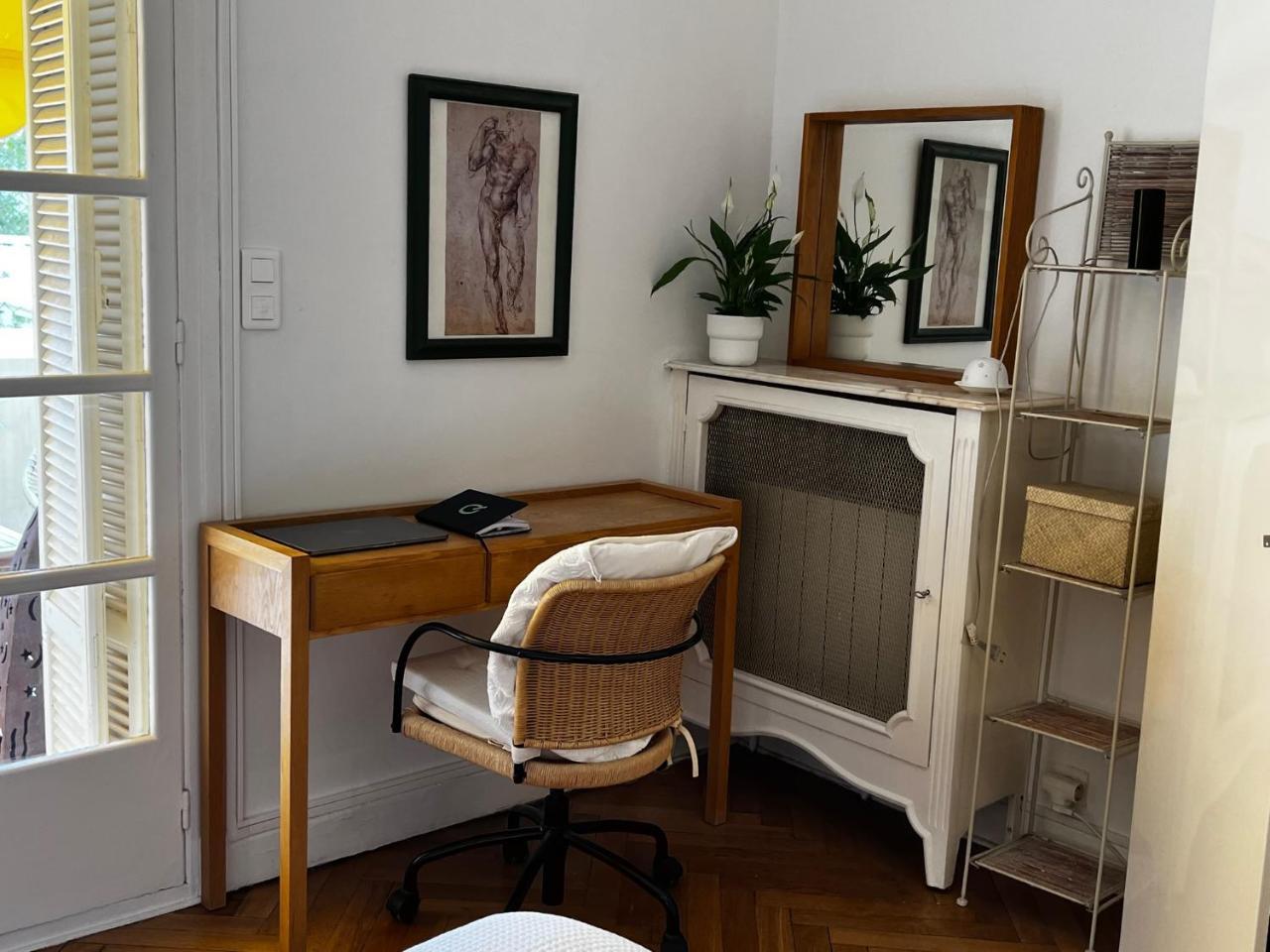 Charmant appartement 3 pieces avec terrasse Monaco Ville 150m du Palais sur le Rocher — 4-Star Luxury Hotel in Monte-Carlo, Monaco