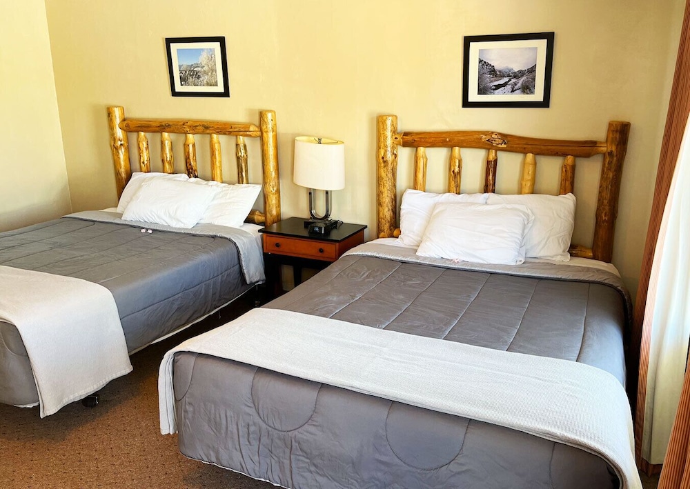 Paiute Trails Inn - photo 6
