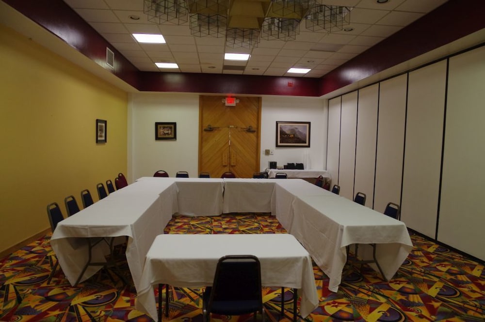 Douglas Inn & Conference Center - photo 62