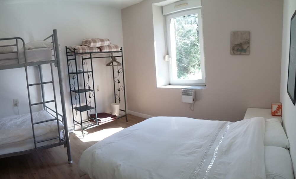 Sidsmums Travellers Retreat pet-friendly hotel Carcassonne
