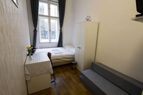 Pest port apartment room 5 Private apartment — 4-Star Luxury Hotel in Budapest, Hungary