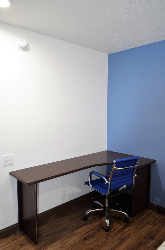 Athena Inn - photo 10