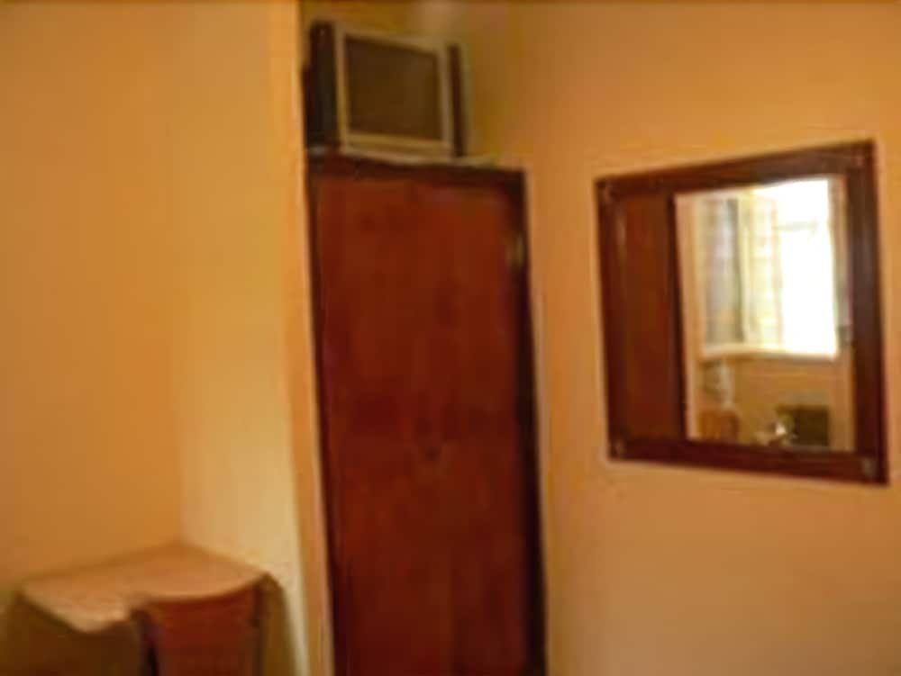 Montmartre - last minute hotel in Buenos Aires