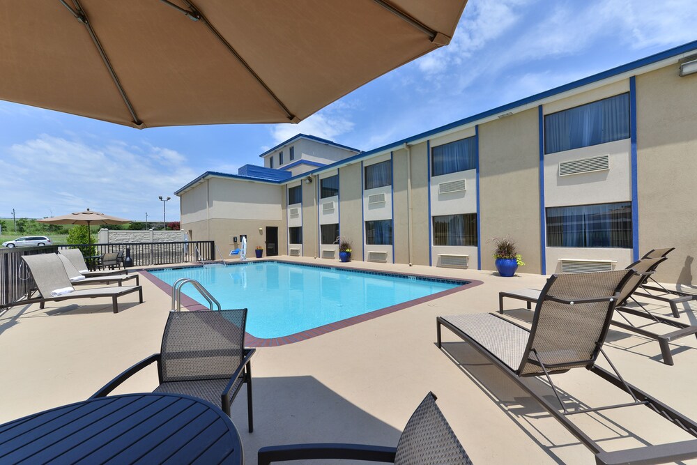 Baymont By Wyndham Ardmore I 35 - photo 28