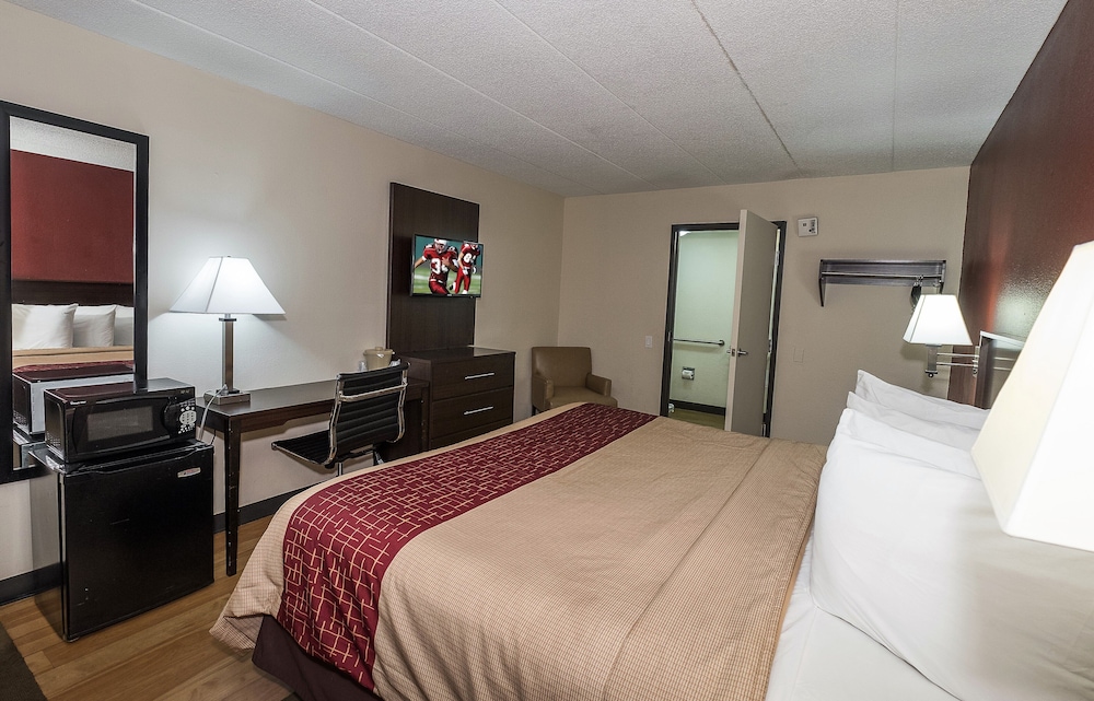 Red Roof Inn Columbus East Reynoldsburg - photo 7