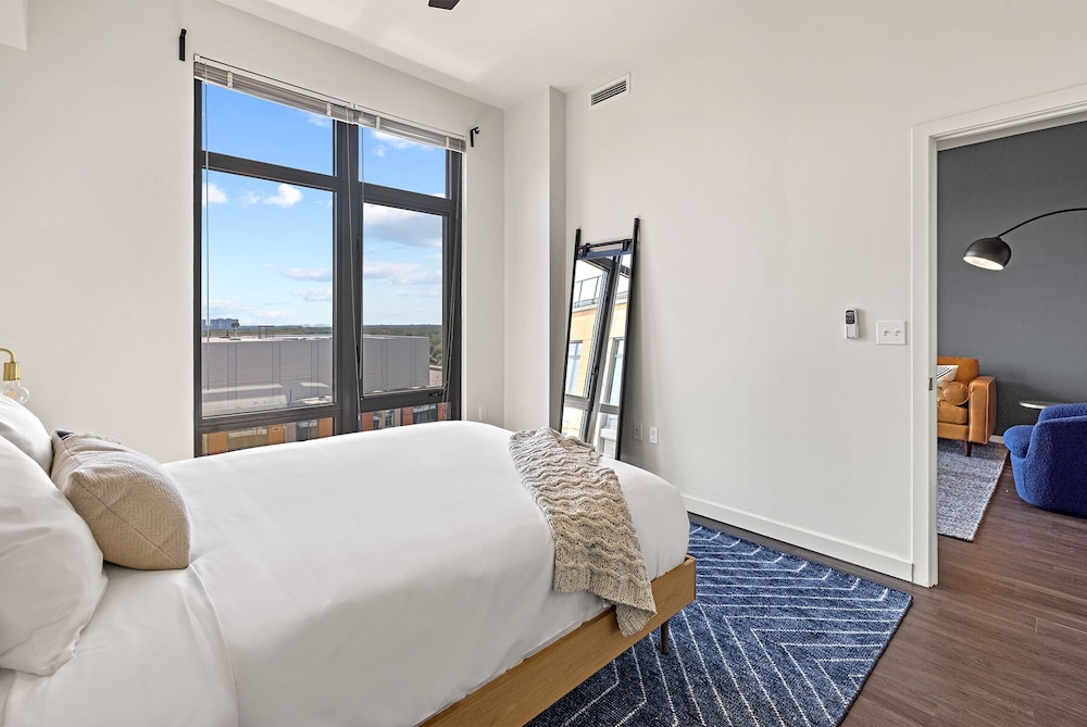 Placemakr Marymount Ballston - photo 13