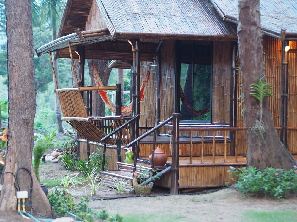 Eco Lanta Hideaway Beach Resort in Ko Lanta, Thailand