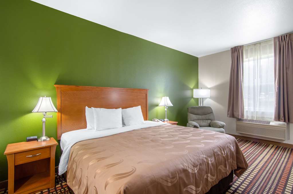 Quality Inn Kearney Liberty - photo 7