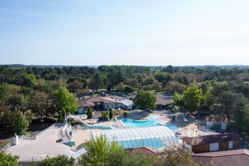 Camping l'Airial — 4-Star Luxury Hotel in Soustons, France