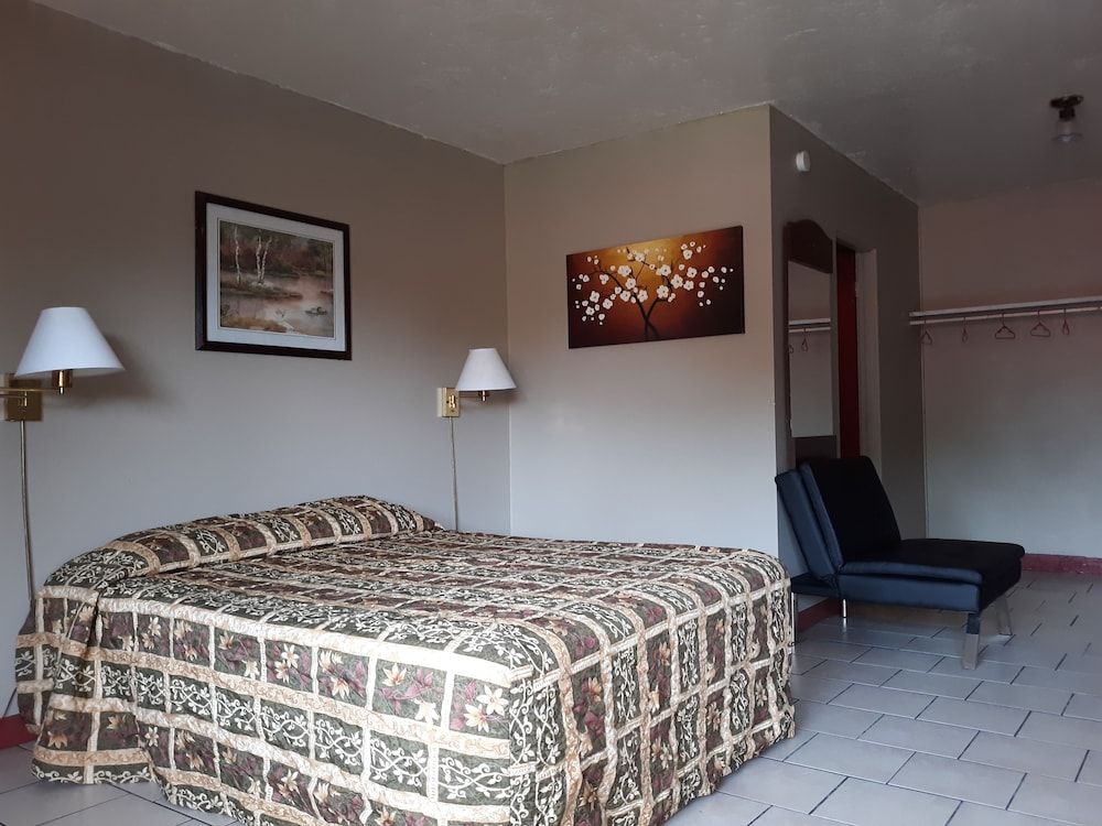 Longview Inn — hotel in Longview