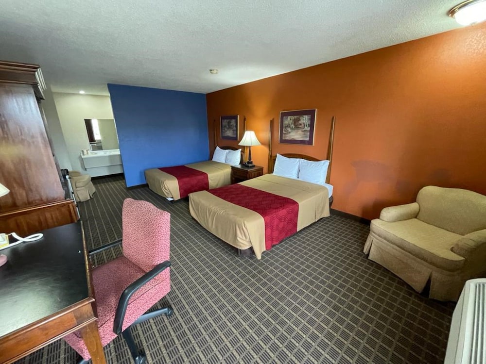 Knights Inn By Capital O Emporia I 35 - photo 31