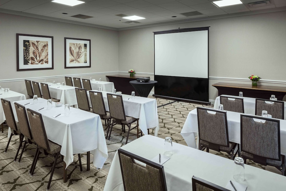 Hilton Brentwood Nashville Suites - photo 59