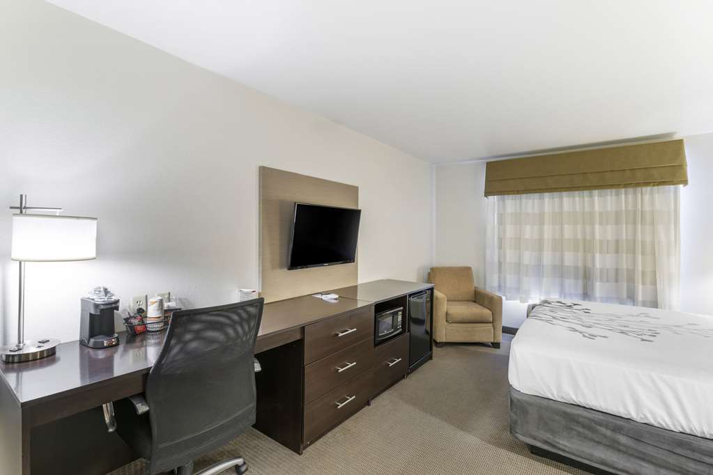Sleep Inn & Suites Carlsbad Caverns Area - photo 23