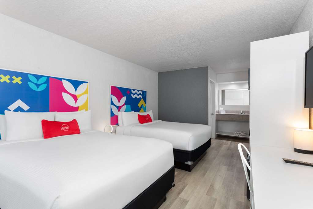 Baymont by Wyndham Orlando Lake Buena Vista South - photo 12