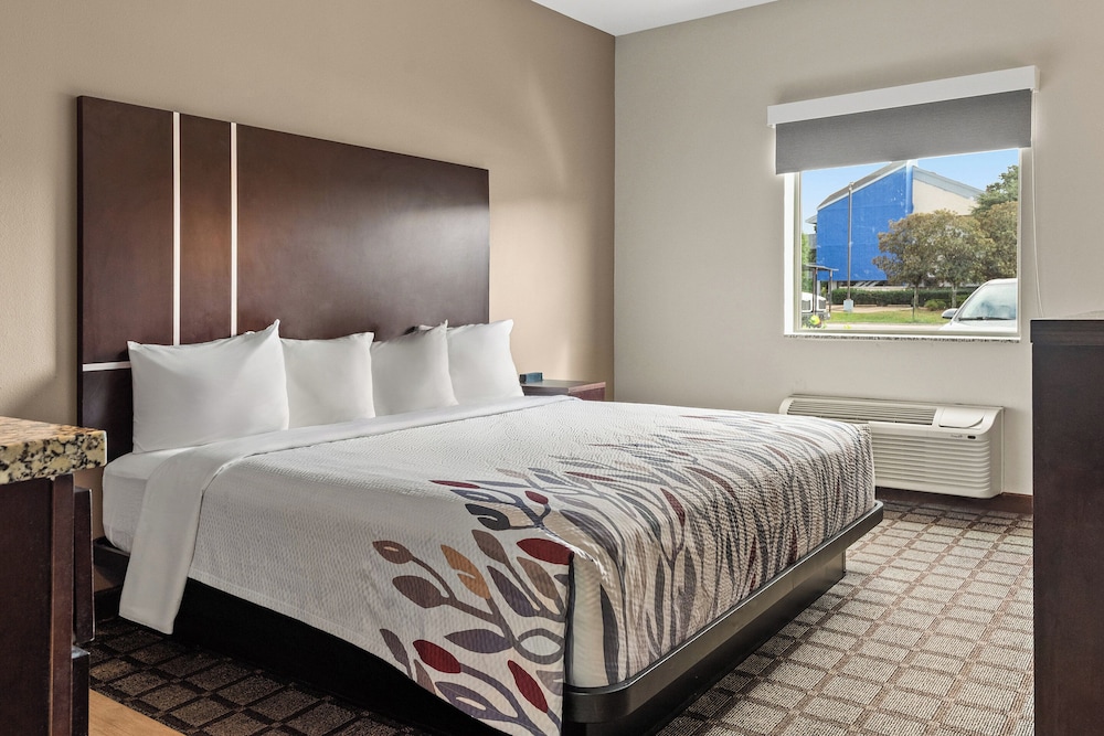 Baymont by Wyndham Baton Rouge - photo 14