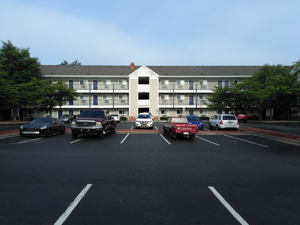 Studio 6 Extended Stay Greensboro NC I 40 - photo 39