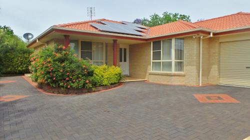 The Bell House — 4-Star Luxury Hotel in Tamworth, Australia