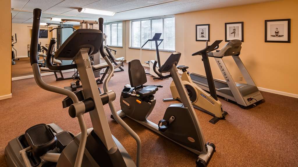 Best Western East Towne Suites - photo 7
