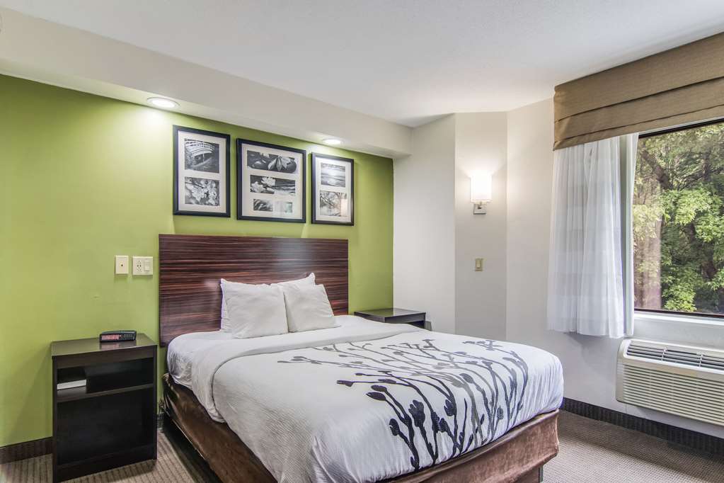 Sleep Inn Austintown Youngstown West - photo 11