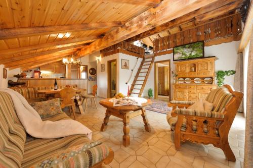 Touring Galerie — 4-Star Luxury Hotel in Grachen, Switzerland