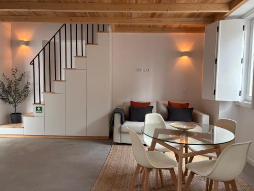 Casas do Mercado 3 — 4-Star Luxury Hotel in Montemor-O-Novo, Portugal