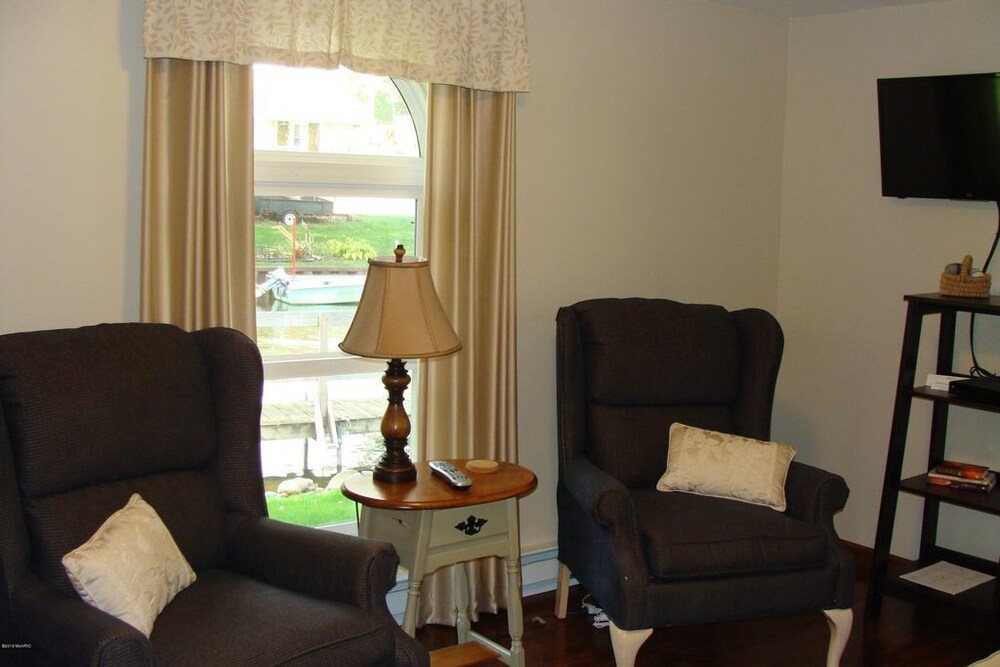 On Pointe Lakefront Resort - photo 22