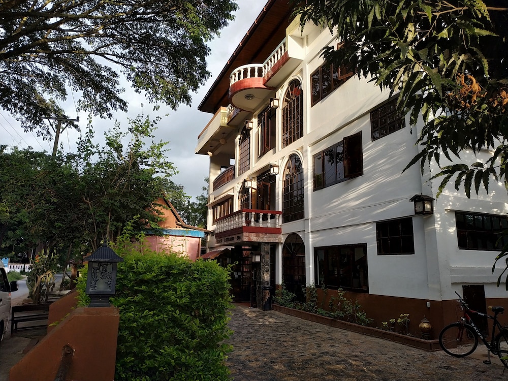 Remember Inn in Nyaungshwe, Myanmar