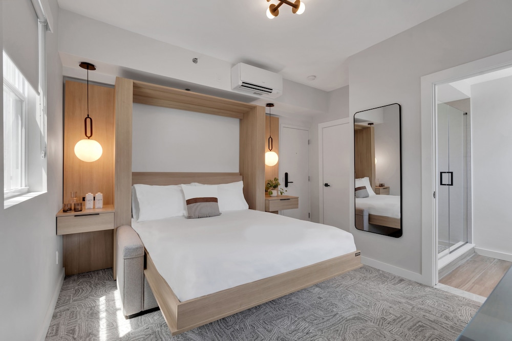 The St Laurent Social Club & Guest Rooms - photo 25