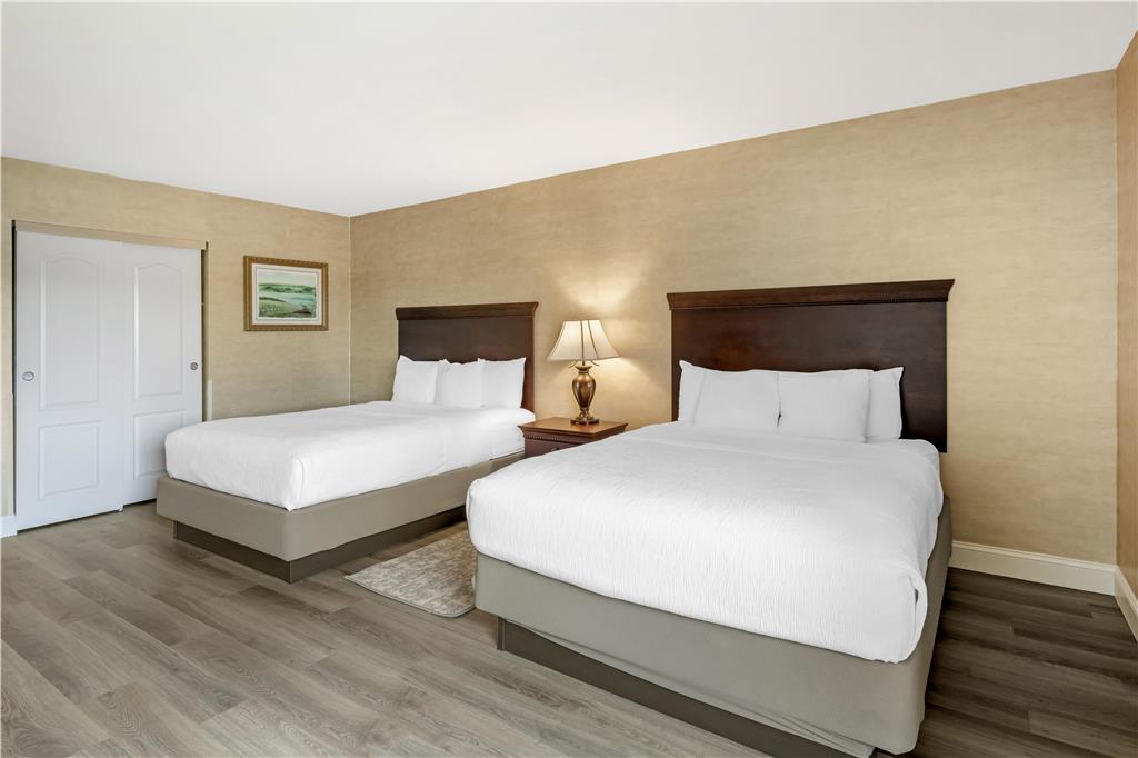 Best Western Plus Vineyard Inn & Suites - photo 19