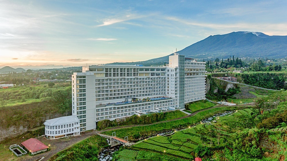Le Eminence Puncak Hotel Convention & Resort in Jakarta, Indonesia