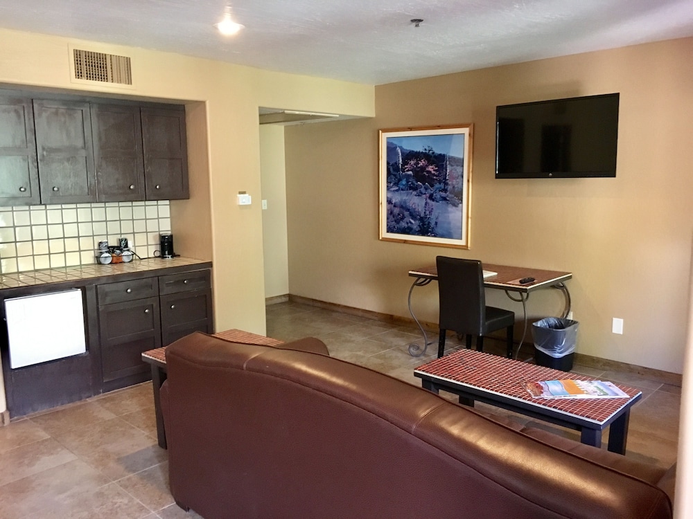 Gold Canyon Golf Resort & Spa - photo 13
