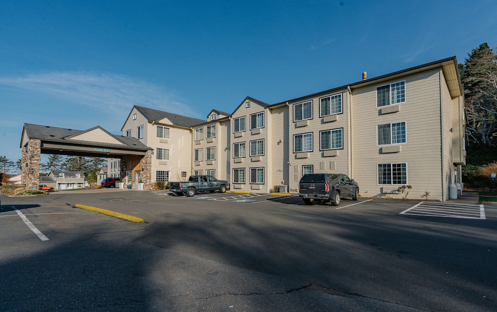 The Ashley Inn & Suites - photo 87
