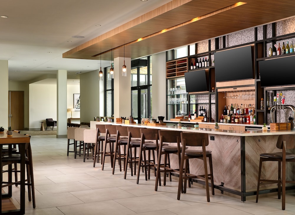 Hilton Garden Inn Grapevine at Silverlake Crossing - photo 50