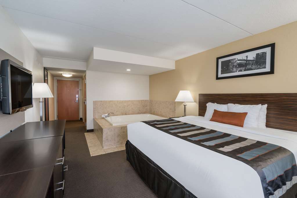 Wingate by Wyndham Bowling Green - photo 18