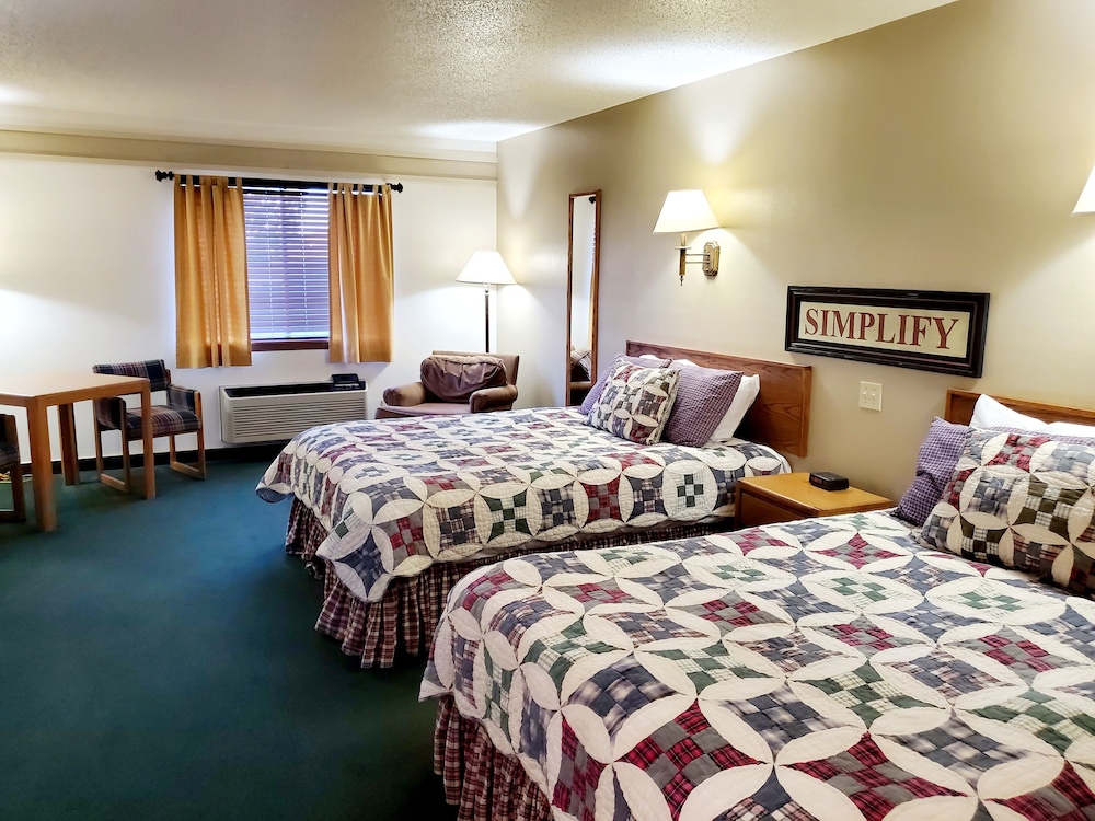 Covered Wagon Motel - photo 37