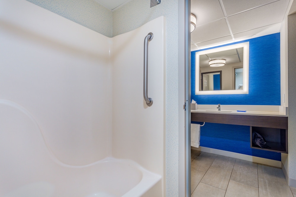 Holiday Inn Express Ramsey Mahwah by IHG - photo 11
