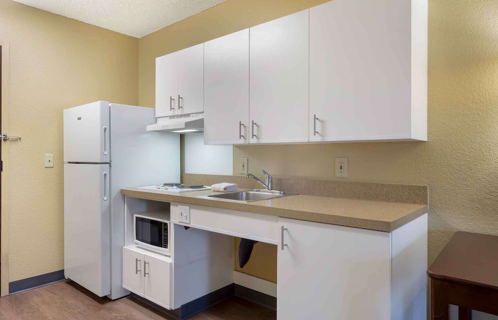 Extended Stay America Suites Seattle Kent - photo 13