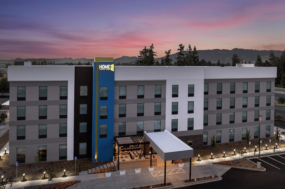 Home2 Suites by Hilton Rohnert Park Sonoma County - photo 42