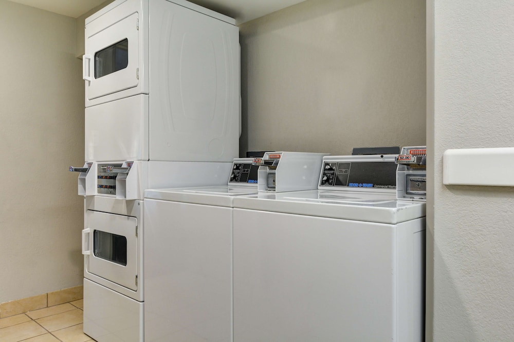 Hilton Garden Inn Jacksonville JTB Deerwood Park - photo 34
