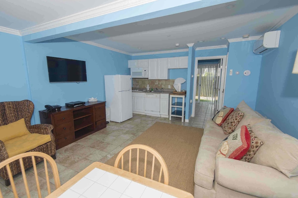 Driftwood Resort - photo 228