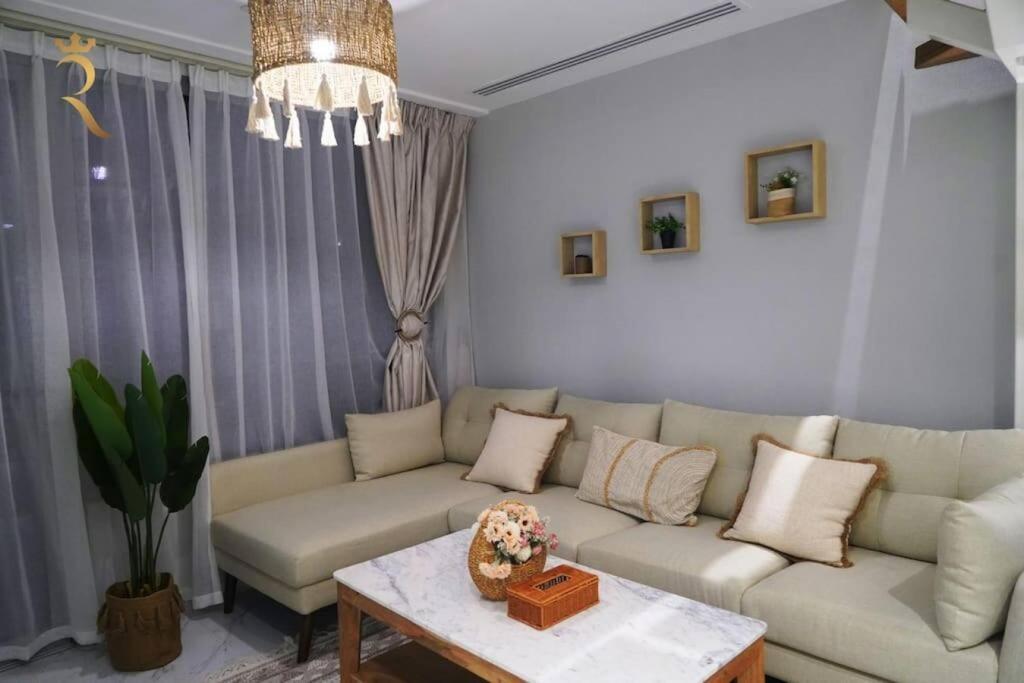 Jade Serenity 2br Urban Retreat in Masdar City — hotel near Zayed International Airport