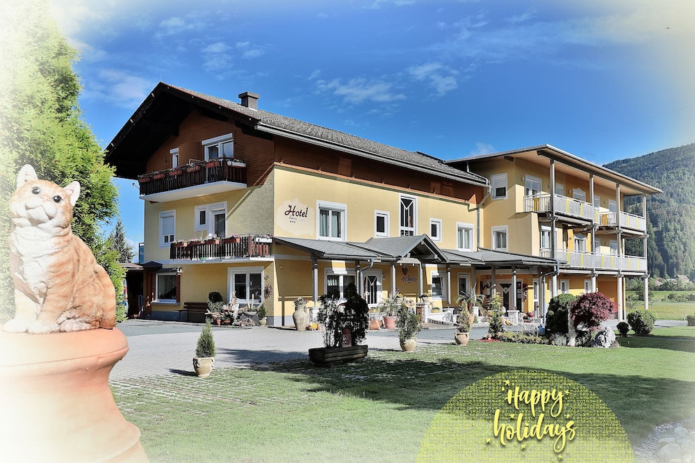 Hotel Garni Zerza in Hermagor, Austria